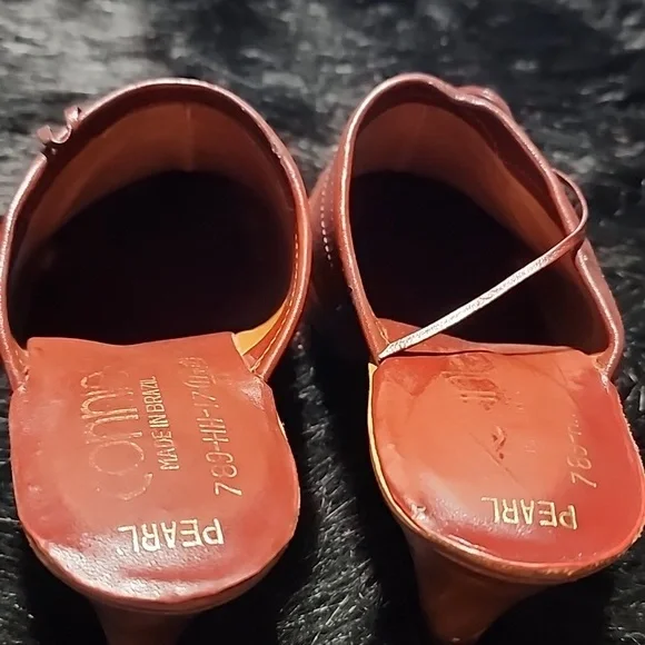 Connie Women's Red Heeled Mules. Lightly Used. Size 8M. - Picture 5 of 8